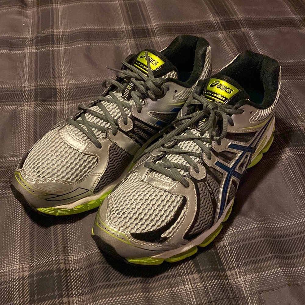ASICS mens size 12 running shoes
